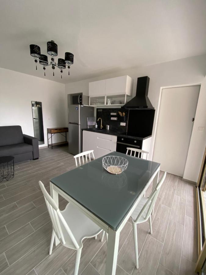Superbe appartement rénové à neuf à 100m de la mer Juan-les-Pins Exterior foto