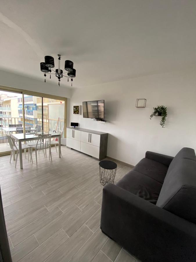 Superbe appartement rénové à neuf à 100m de la mer Juan-les-Pins Exterior foto